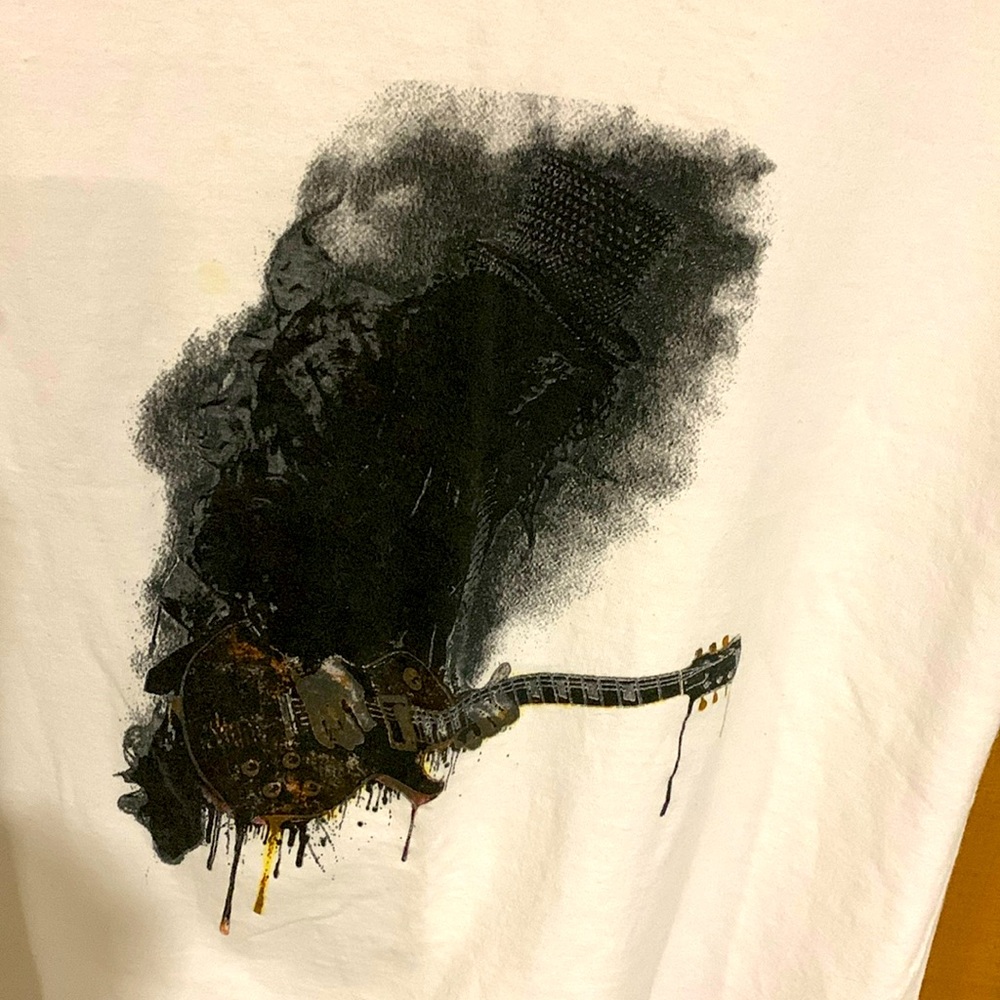 Slash Vneck Tee